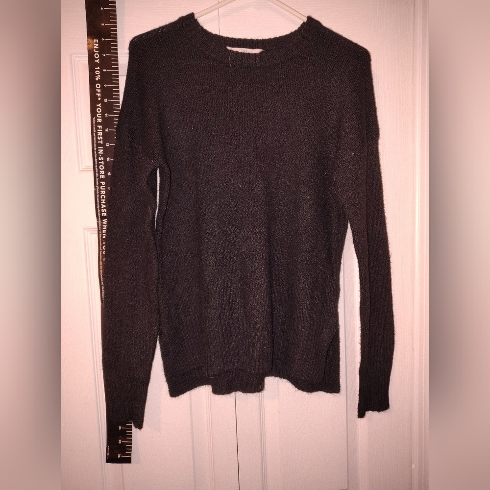 New  Rare Black Small Ladies Knit Sweater Viscose